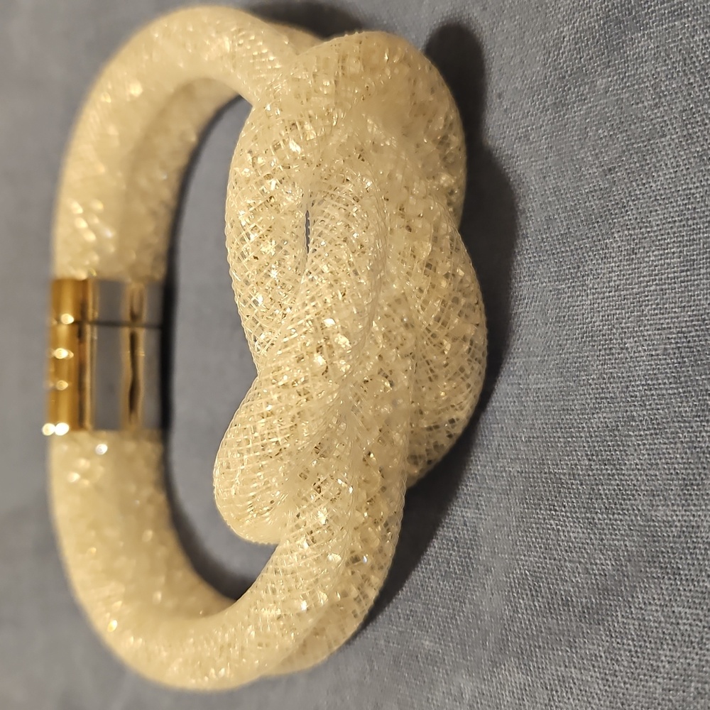 🛑 SWAROVSKI Stardust Knot Bracelet - Picture 7 of 7